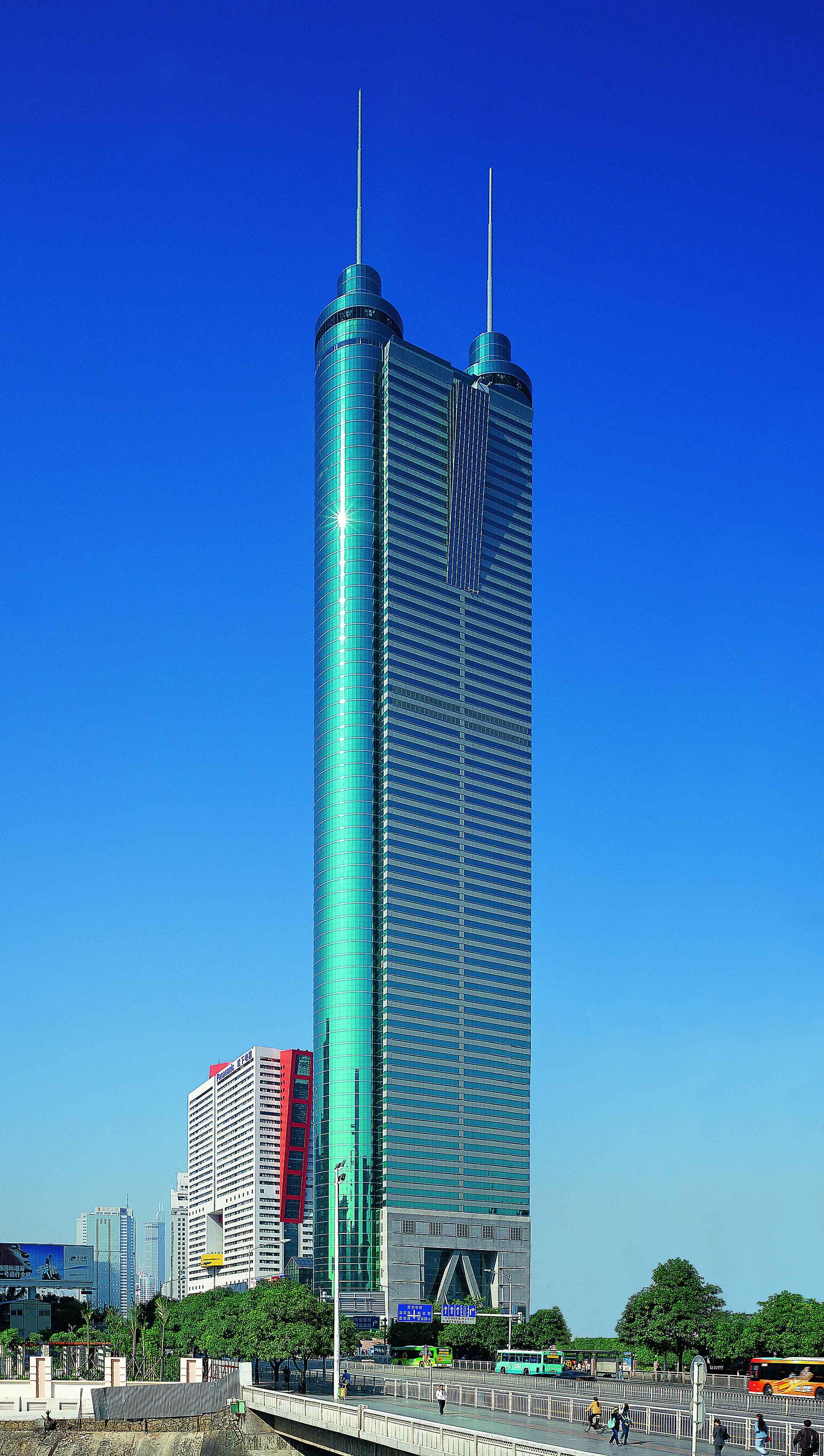 地王大廈_compressed.jpg 地王大廈_compressed.jpg